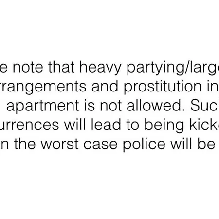 With Free Parking 350 M From The Center Of Private Leilighet