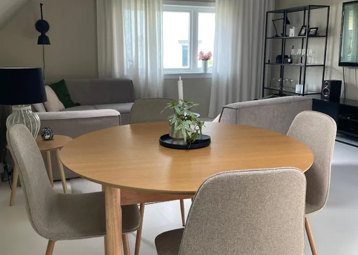 Private Residence 350 M From The City Center With Free Parking