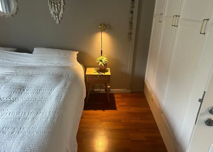 High Rated Private 350 M From Center With Free Parking Lejlighed *